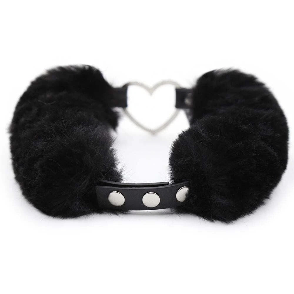 Fluffy Collar Heart Detail Black VF Leather Costume Cosplay Collar Unisex